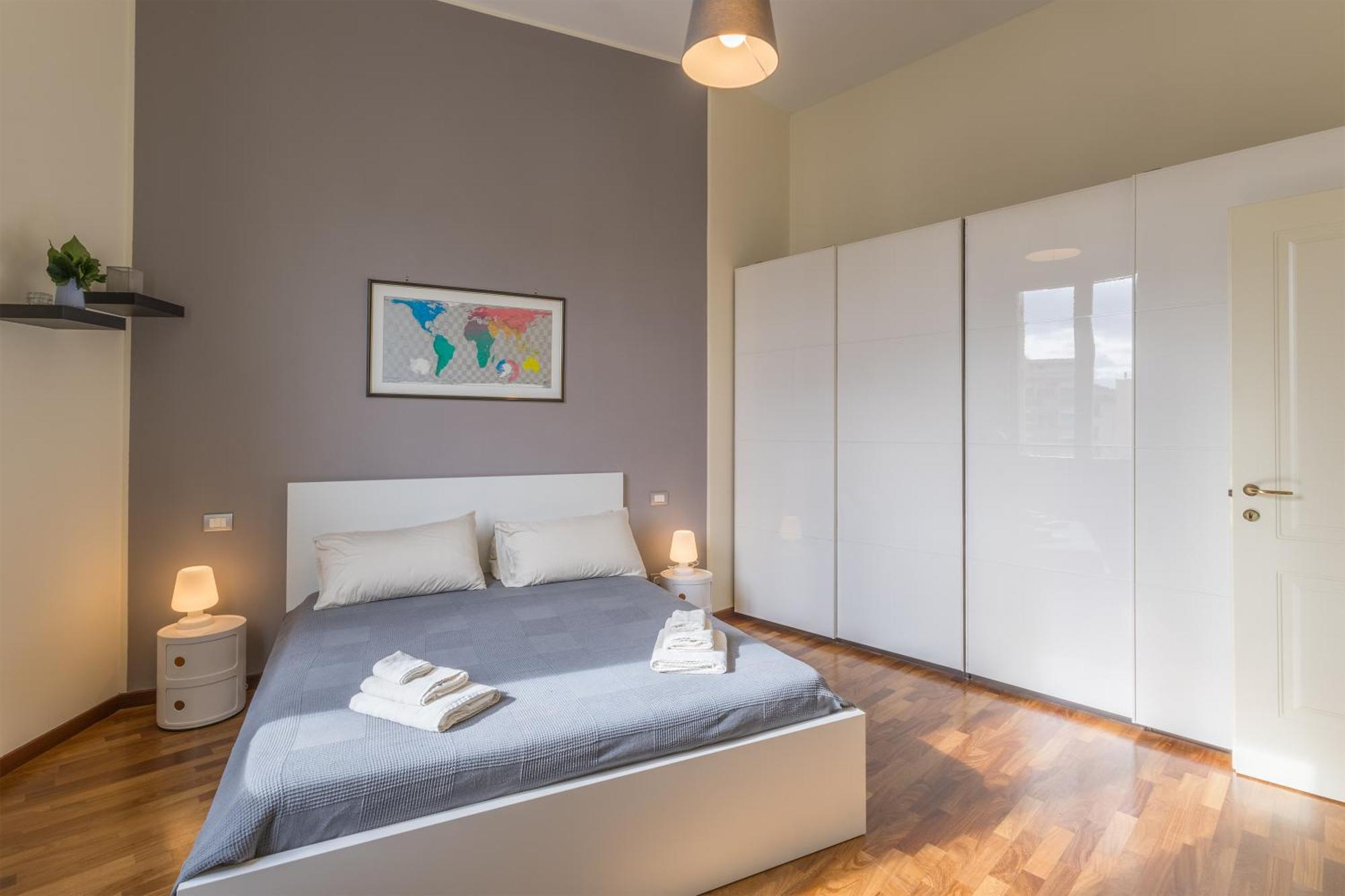 Near The Port-Elegante Appartamento Con Vista Sui Canali Livorno Ngoại thất bức ảnh
